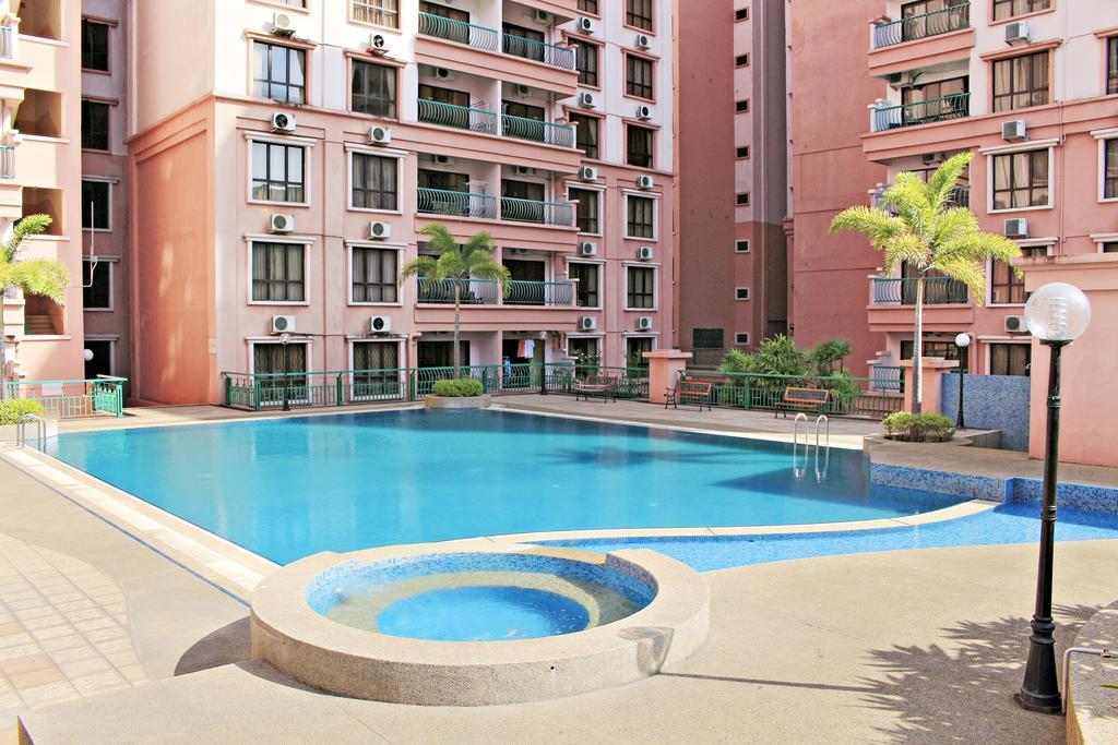 Homestay Marina Court Resort Kota Kinabalu Exterior photo